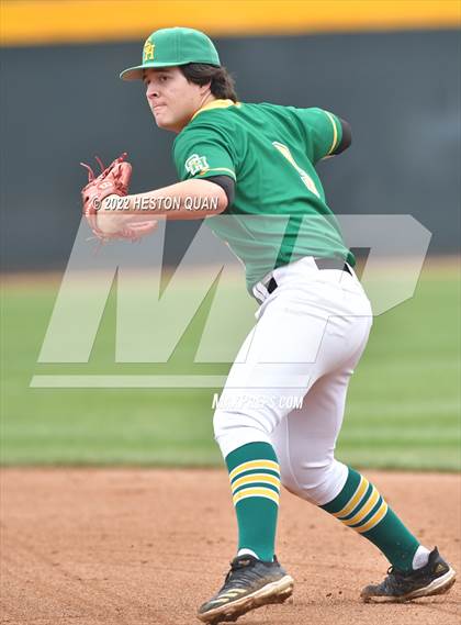 Thumbnail 1 in South Hills vs. Camas (Diamond National Classic) photogallery.