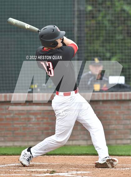 Thumbnail 2 in South Hills vs. Camas (Diamond National Classic) photogallery.