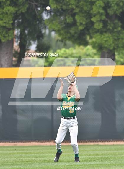 Thumbnail 1 in South Hills vs. Camas (Diamond National Classic) photogallery.