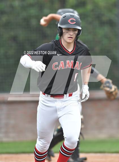 Thumbnail 3 in South Hills vs. Camas (Diamond National Classic) photogallery.