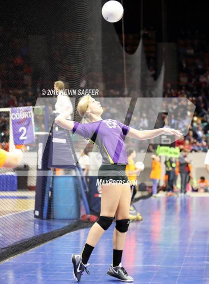 Thumbnail 1 in Kit Carson vs. Holly  (CHSAA 1A Pool Play) photogallery.