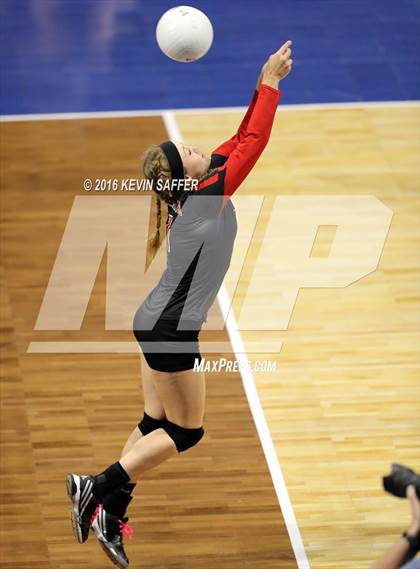 Thumbnail 2 in Kit Carson vs. Holly  (CHSAA 1A Pool Play) photogallery.