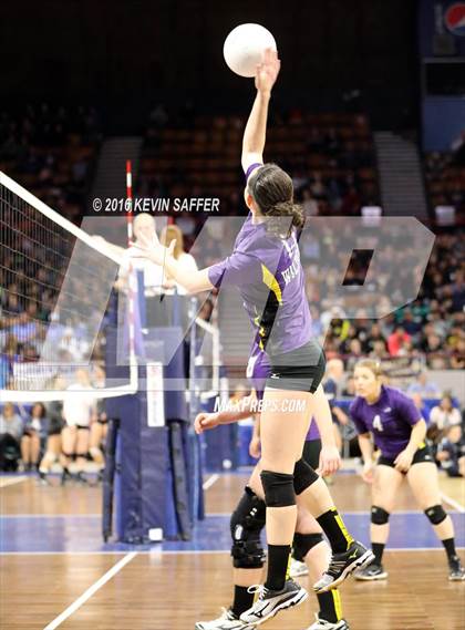 Thumbnail 2 in Kit Carson vs. Holly  (CHSAA 1A Pool Play) photogallery.
