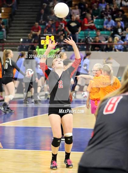 Thumbnail 3 in Kit Carson vs. Holly  (CHSAA 1A Pool Play) photogallery.