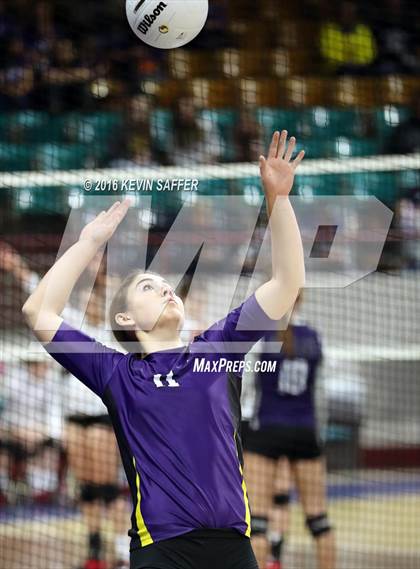 Thumbnail 1 in Kit Carson vs. Holly  (CHSAA 1A Pool Play) photogallery.