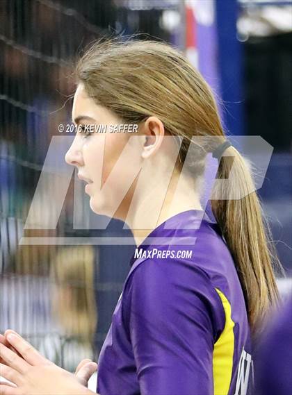 Thumbnail 1 in Kit Carson vs. Holly  (CHSAA 1A Pool Play) photogallery.