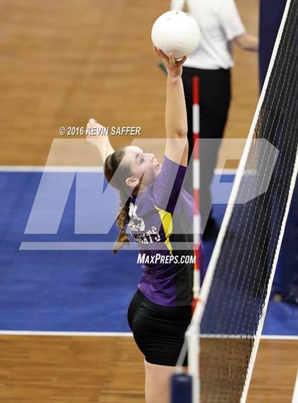 Thumbnail 1 in Kit Carson vs. Holly  (CHSAA 1A Pool Play) photogallery.