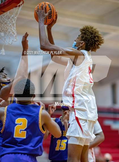 Thumbnail 1 in Jack Britt @ Seventy-First photogallery.