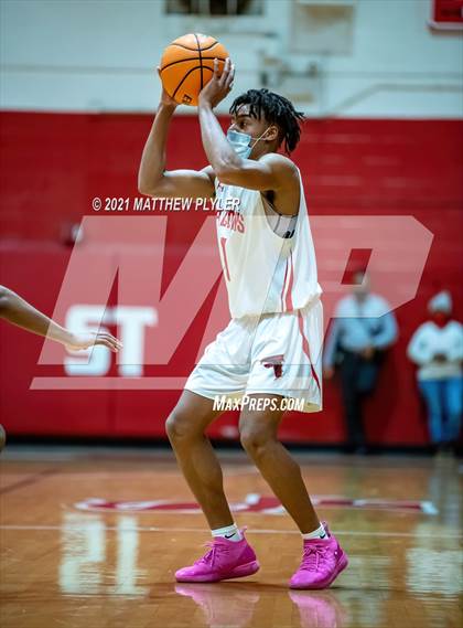 Thumbnail 2 in Jack Britt @ Seventy-First photogallery.