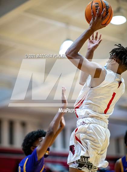 Thumbnail 3 in Jack Britt @ Seventy-First photogallery.