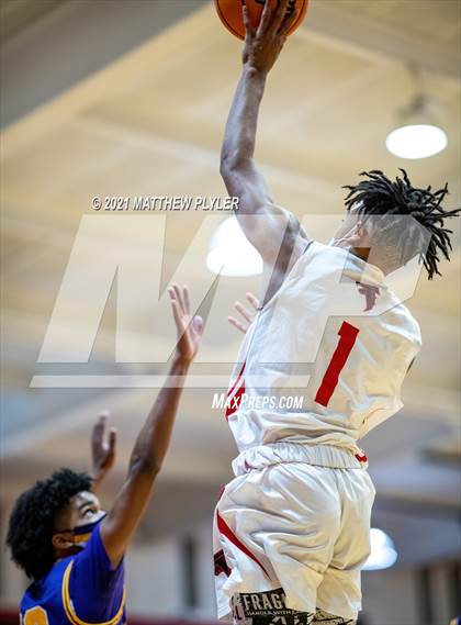 Thumbnail 1 in Jack Britt @ Seventy-First photogallery.
