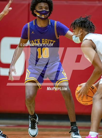 Thumbnail 3 in Jack Britt @ Seventy-First photogallery.