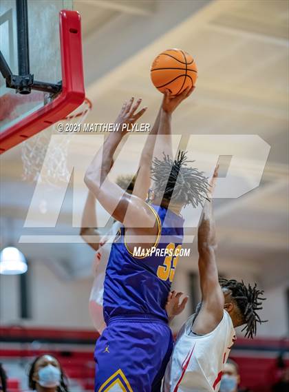 Thumbnail 3 in Jack Britt @ Seventy-First photogallery.