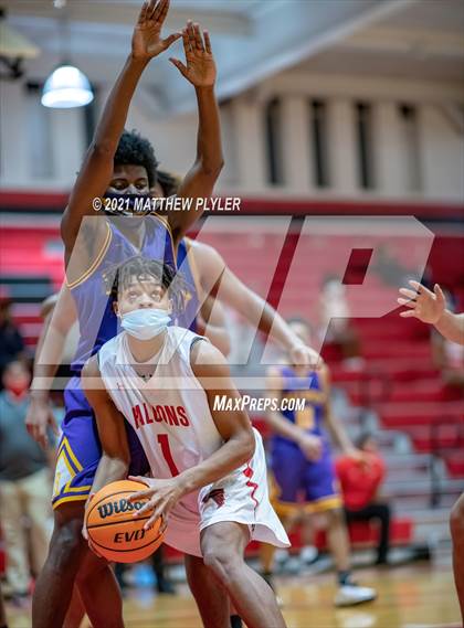 Thumbnail 1 in Jack Britt @ Seventy-First photogallery.