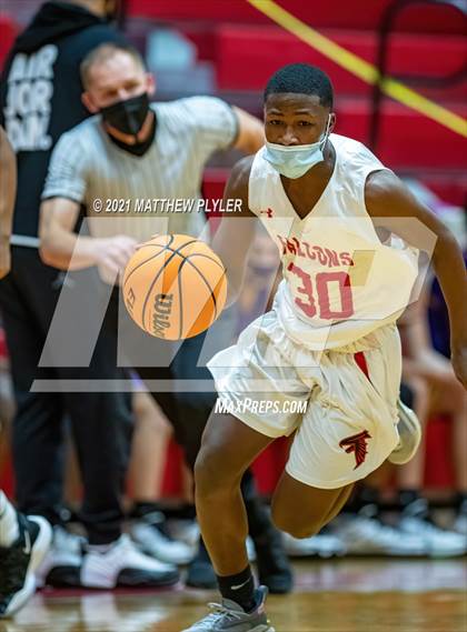 Thumbnail 3 in Jack Britt @ Seventy-First photogallery.