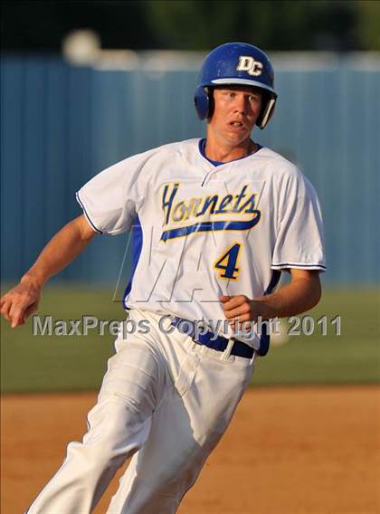 Thumbnail 3 in Blue Ridge vs Dodd City (UIL 1A Region 2 final) photogallery.