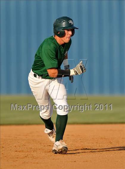 Thumbnail 2 in Blue Ridge vs Dodd City (UIL 1A Region 2 final) photogallery.