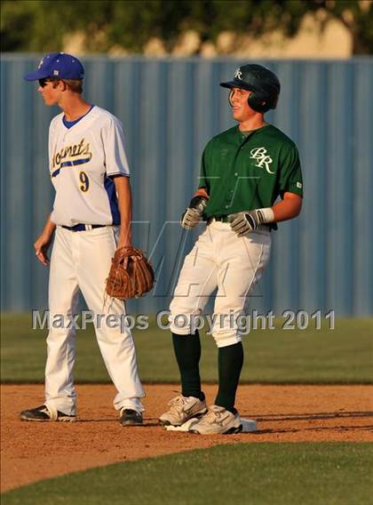 Thumbnail 2 in Blue Ridge vs Dodd City (UIL 1A Region 2 final) photogallery.