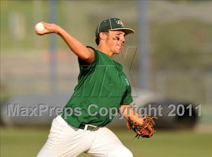 Thumbnail 3 in Blue Ridge vs Dodd City (UIL 1A Region 2 final) photogallery.
