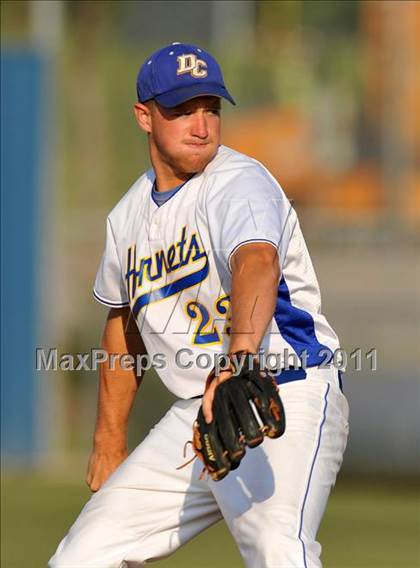 Thumbnail 2 in Blue Ridge vs Dodd City (UIL 1A Region 2 final) photogallery.