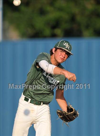 Thumbnail 3 in Blue Ridge vs Dodd City (UIL 1A Region 2 final) photogallery.