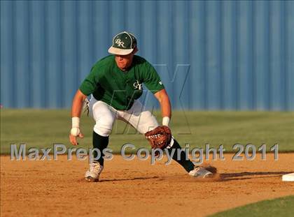 Thumbnail 2 in Blue Ridge vs Dodd City (UIL 1A Region 2 final) photogallery.
