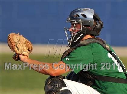 Thumbnail 2 in Blue Ridge vs Dodd City (UIL 1A Region 2 final) photogallery.