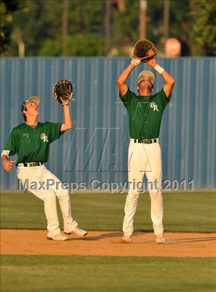 Thumbnail 2 in Blue Ridge vs Dodd City (UIL 1A Region 2 final) photogallery.