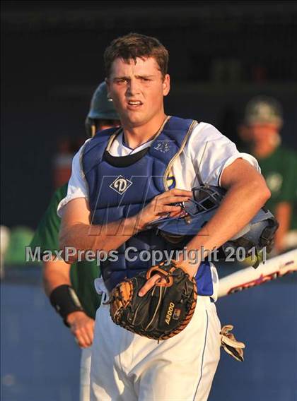 Thumbnail 1 in Blue Ridge vs Dodd City (UIL 1A Region 2 final) photogallery.