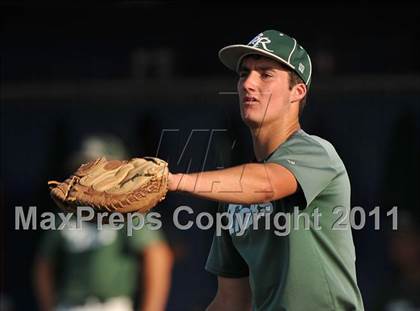 Thumbnail 3 in Blue Ridge vs Dodd City (UIL 1A Region 2 final) photogallery.