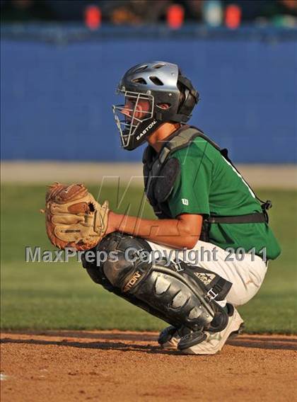 Thumbnail 3 in Blue Ridge vs Dodd City (UIL 1A Region 2 final) photogallery.