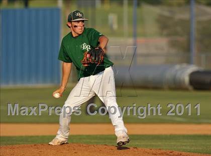 Thumbnail 2 in Blue Ridge vs Dodd City (UIL 1A Region 2 final) photogallery.