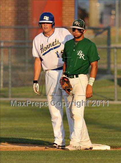 Thumbnail 3 in Blue Ridge vs Dodd City (UIL 1A Region 2 final) photogallery.