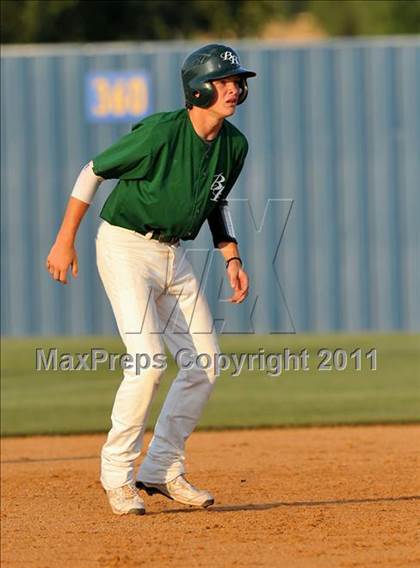 Thumbnail 3 in Blue Ridge vs Dodd City (UIL 1A Region 2 final) photogallery.