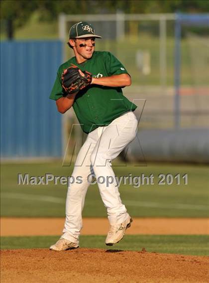 Thumbnail 3 in Blue Ridge vs Dodd City (UIL 1A Region 2 final) photogallery.