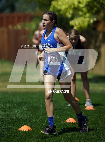 Thumbnail 1 in John Martin XC Invitational photogallery.