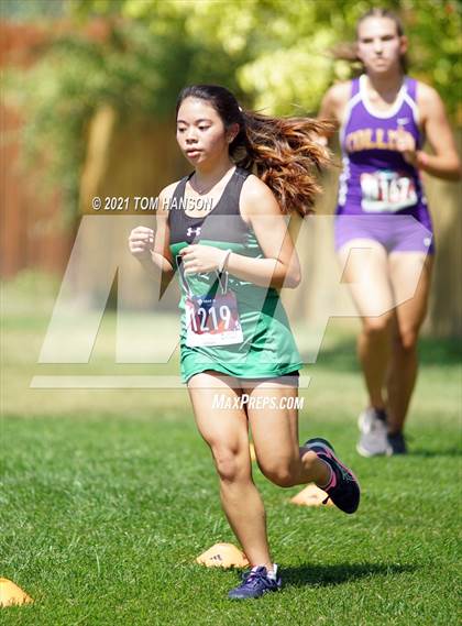 Thumbnail 3 in John Martin XC Invitational photogallery.