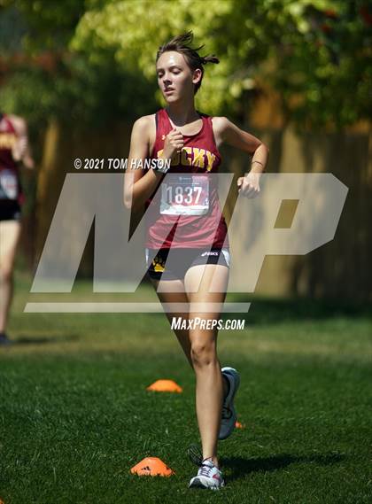 Thumbnail 3 in John Martin XC Invitational photogallery.