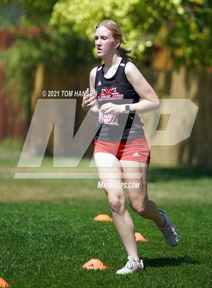 Thumbnail 3 in John Martin XC Invitational photogallery.