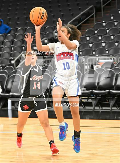 Thumbnail 3 in Mingus vs. Moon Valley (Hoopin' It Up At The Arena) photogallery.