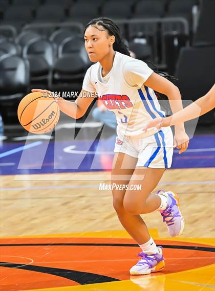 Thumbnail 2 in Mingus vs. Moon Valley (Hoopin' It Up At The Arena) photogallery.