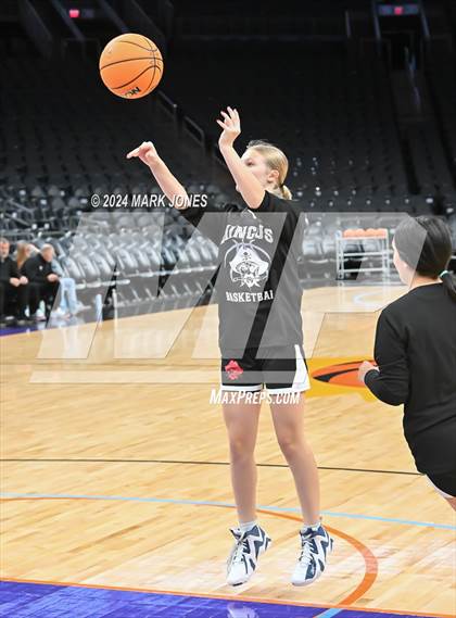 Thumbnail 3 in Mingus vs. Moon Valley (Hoopin' It Up At The Arena) photogallery.