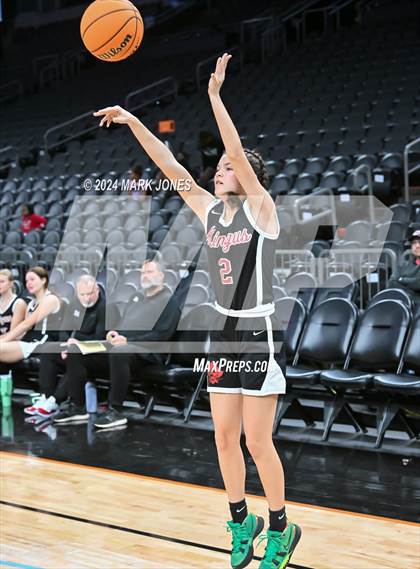 Thumbnail 2 in Mingus vs. Moon Valley (Hoopin' It Up At The Arena) photogallery.