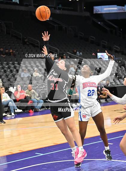 Thumbnail 3 in Mingus vs. Moon Valley (Hoopin' It Up At The Arena) photogallery.