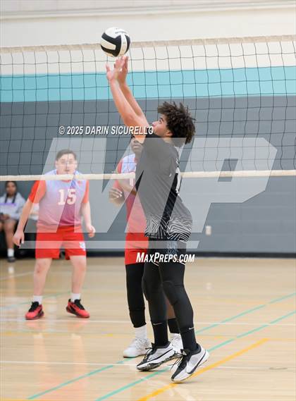 Thumbnail 2 in Horizon Honors vs. South Mountain (Epic Tourneys Invite) photogallery.