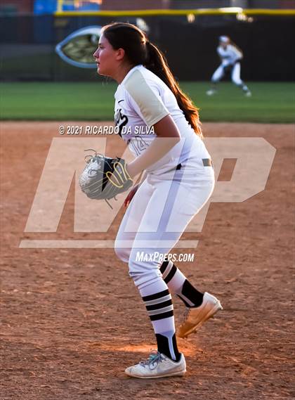 Thumbnail 2 in Foster vs Angleton photogallery.