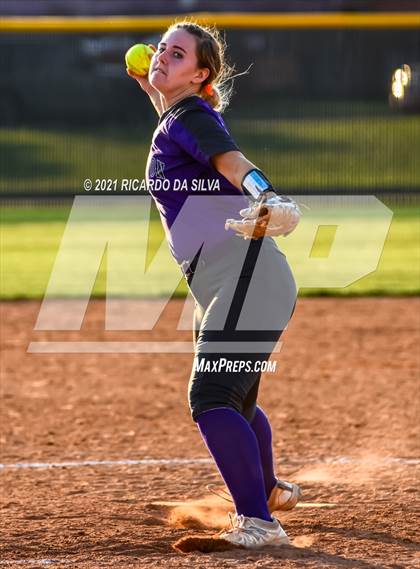 Thumbnail 1 in Foster vs Angleton photogallery.
