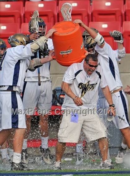 Thumbnail 3 in Cold Spring Harbor vs. Bayport-Blue Point (Class C Regional Final) photogallery.
