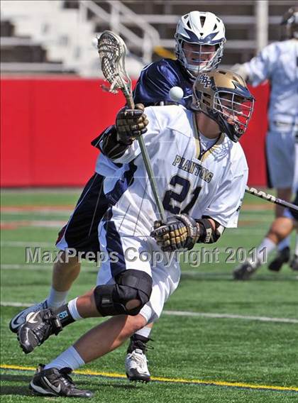 Thumbnail 1 in Cold Spring Harbor vs. Bayport-Blue Point (Class C Regional Final) photogallery.
