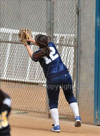 Thumbnail 2 in Trabuco Hills vs. Capistrano Valley (Timberwolf Classic) photogallery.